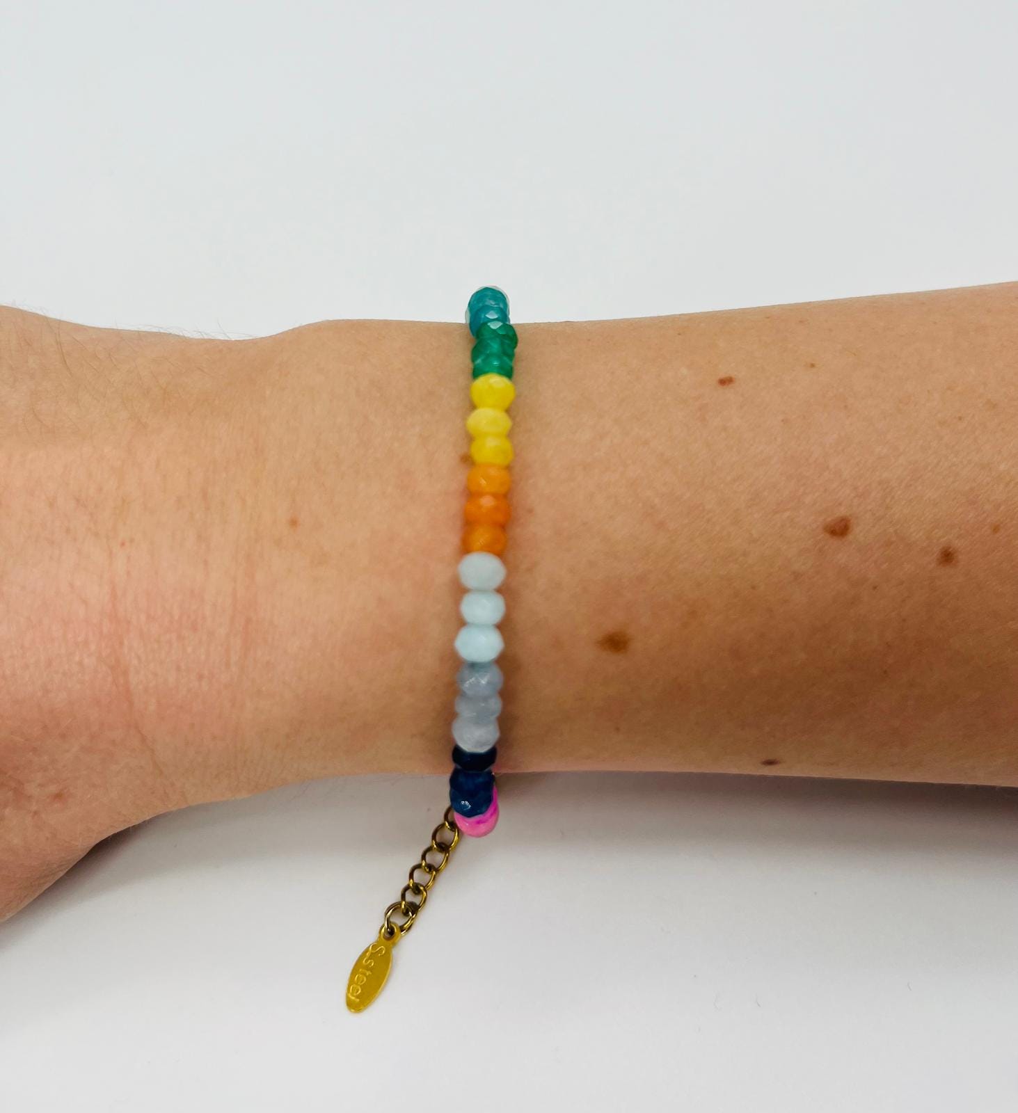 Armband für jeden Tag, Schmuckidee als Geburtstagsgeschenk für sie, Armband im Boho-Stil für jeden Tag, mehrfarbiges Armband, Geschenk für die Freundin