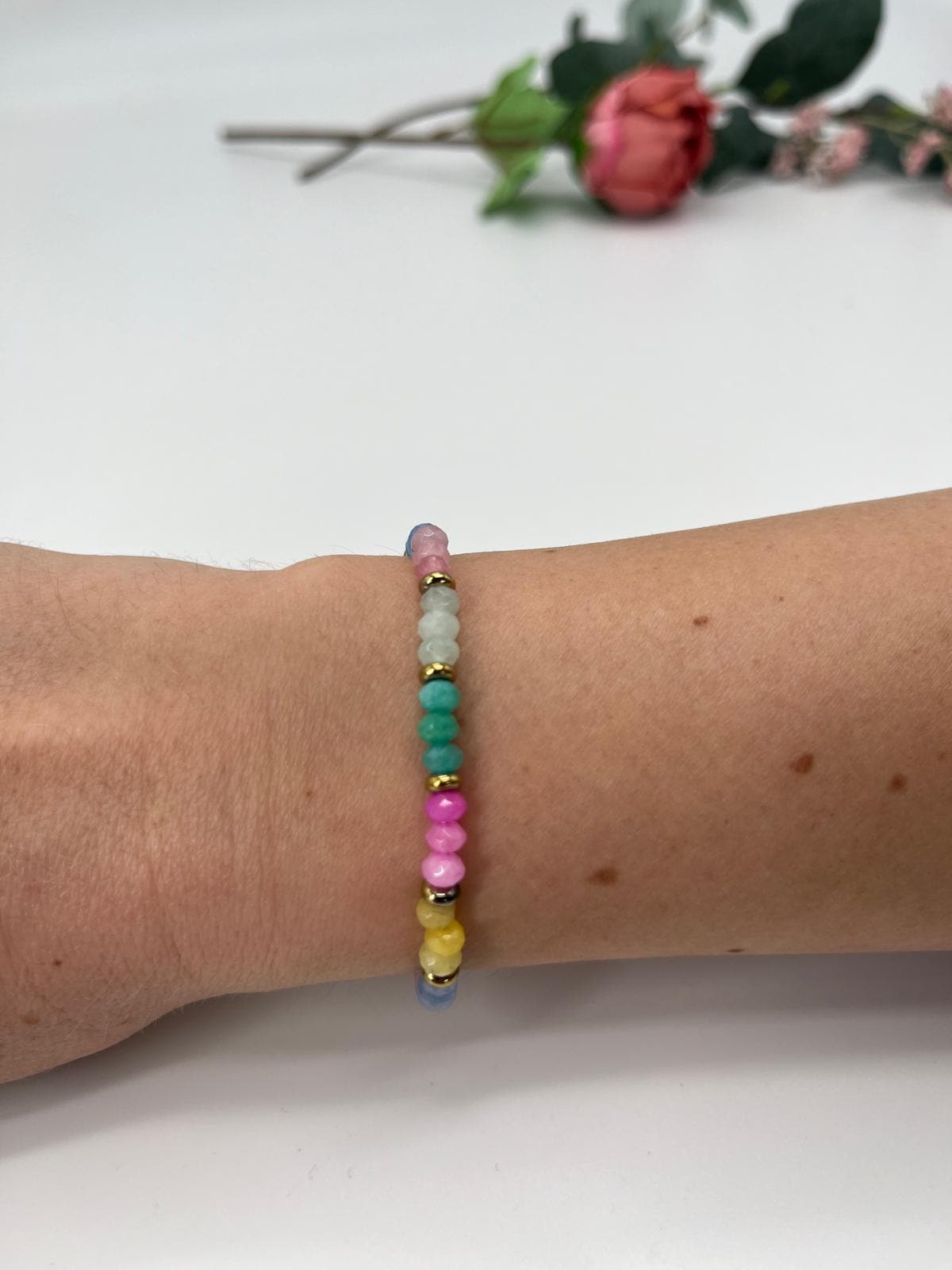 Armband für jeden Tag, Schmuckidee als Geburtstagsgeschenk für sie, Armband im Boho-Stil für jeden Tag, Regenbogenarmband, Geschenk für die beste Freundin