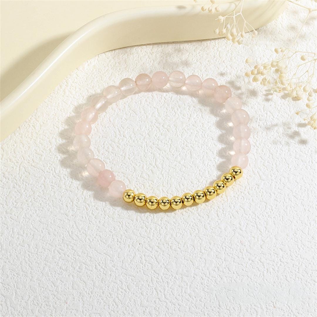 Armband für alltägliche Schmuckidee als Geburtstagsgeschenk für sie. Armband im eleganten Stil für jeden Tag. Armband zum Stapeln von Schmuck als Geschenk für sie.