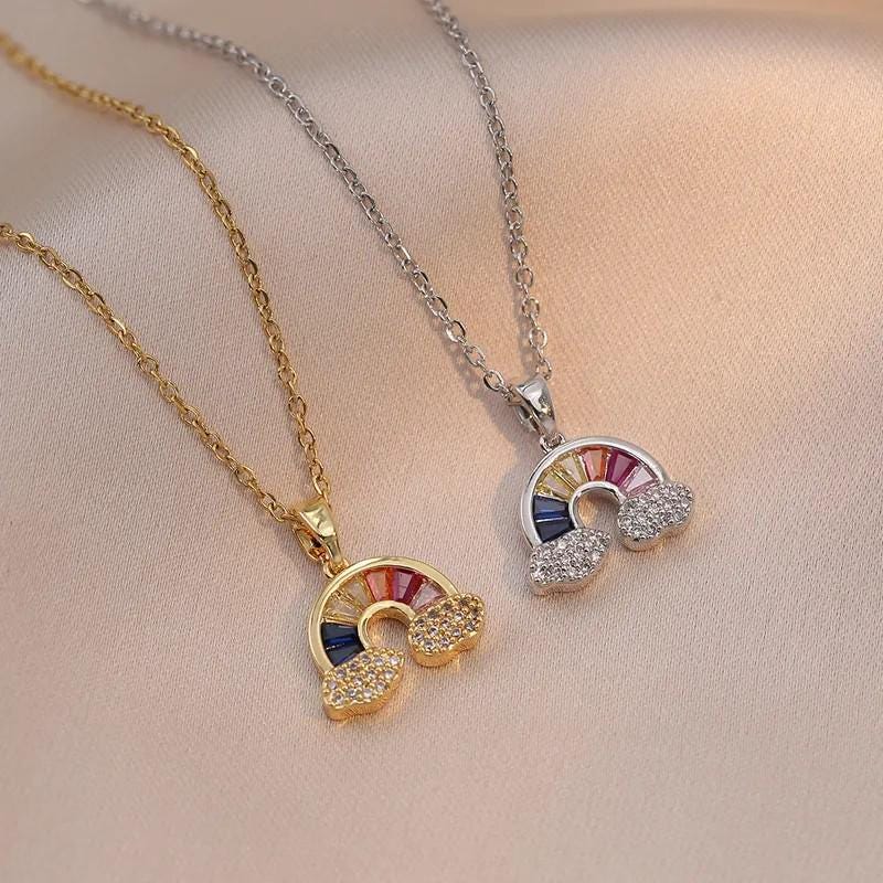 Zierlicher Schmuck für jeden Tag, Halskette mit Regenbogen-Anhänger, Halskette für jeden Tag, Silberkette für die beste Freundin, Goldkette, Geschenk für Sie