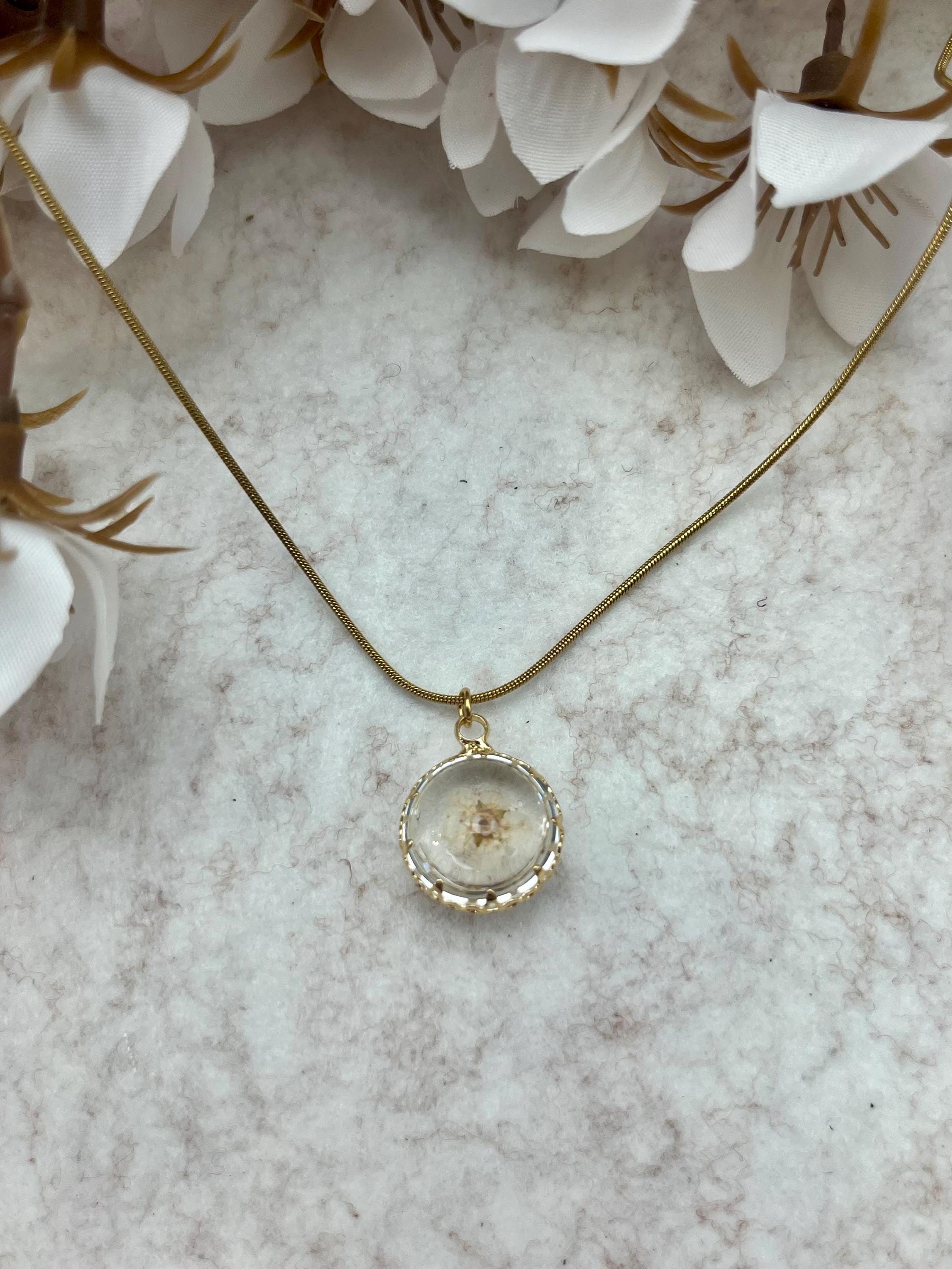 Epoxid-Halskette für alltäglichen Schmuck mit floralem Charm, Halskette mit getrocknetem Blumenanhänger, Epoxid-Schmuck, Brautjungfern-Geschenk für Sie