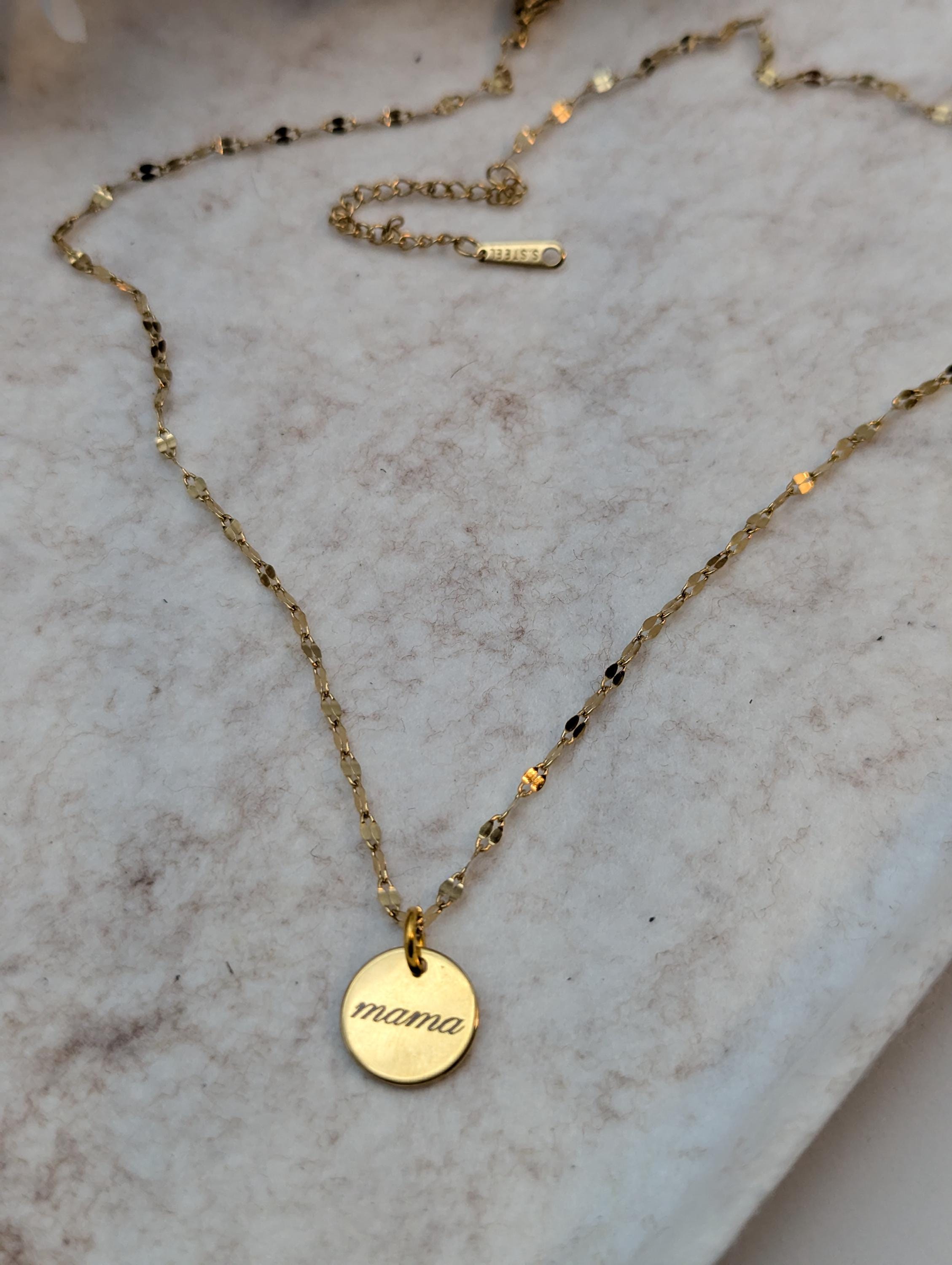 Personalisierter Schmuck für jeden Tag, Halskette mit eingraviertem Namen, individueller Anhänger an gestapelter Halskette, Monogramm-Schmuck, Geburtstagsgeschenk für Sie